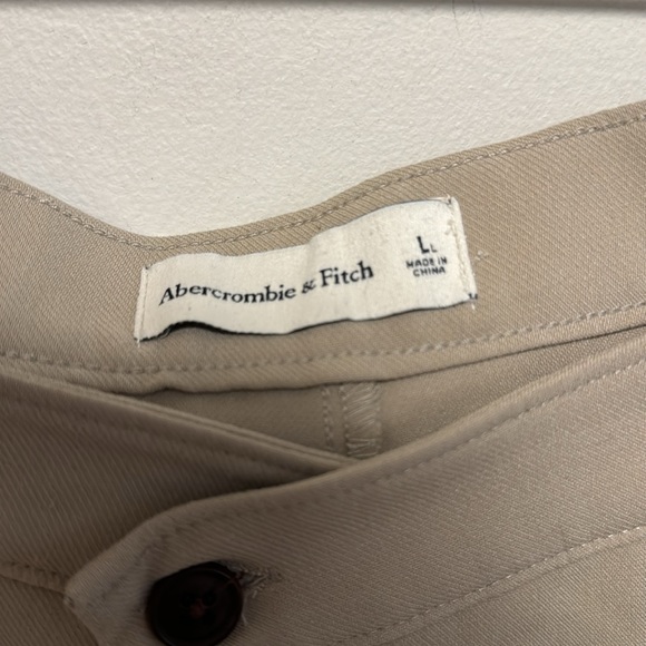 Abercrombie Trousers - Picture 2 of 3